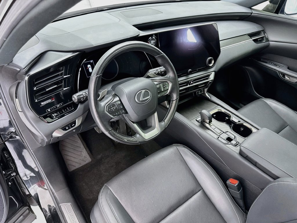 Used 2024 Lexus RX 350 Premium w/ Cold Area Package FWD image 9