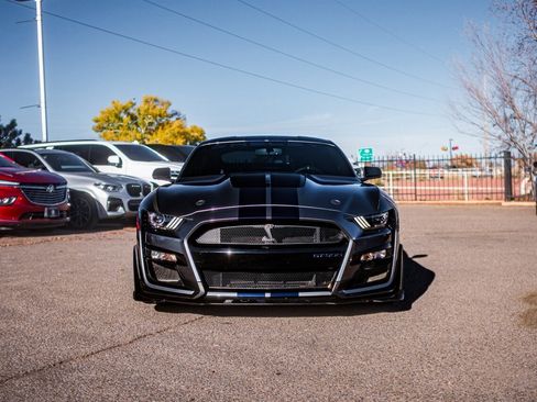 Used 2022 Ford Mustang Shelby GT500 w/ Carbon Fiber Track Pack image 2