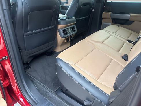 Used 2024 Ford F350 Lariat w/ Lariat Ultimate Package image 20