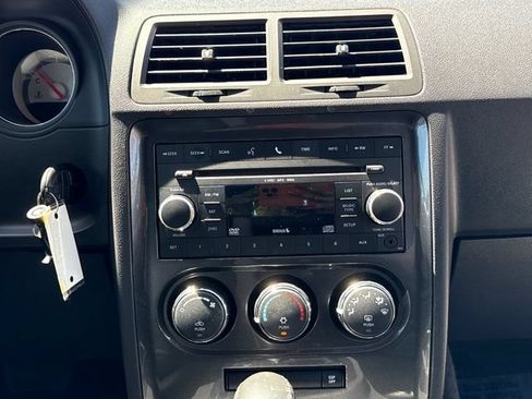 Used 2009 Dodge Challenger R/T w/ Sound Group RWD image 14