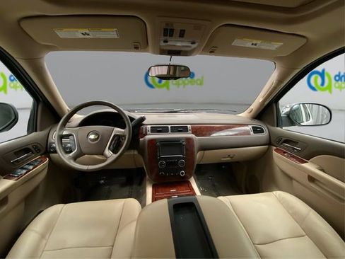 Used 2013 Chevrolet Tahoe LTZ image 29
