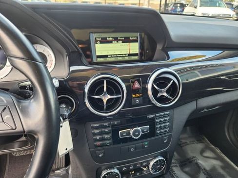 Used 2014 Mercedes-Benz GLK 350 4MATIC image 26