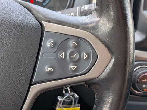 Used 2021 Chevrolet Colorado Z71 w/ LPO, Power Package AWD/4WD image 21