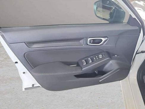 Used 2023 Honda Civic Sport image 15