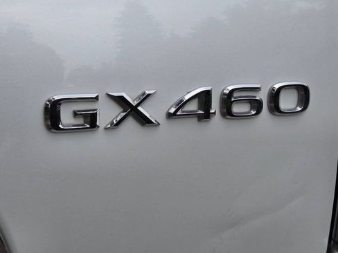 Used 2017 Lexus GX 460 Luxury w/ Preferred Accessory Package AWD/4WD image 20