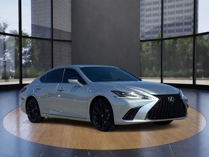 Used 2024 Lexus ES 300h F Sport w/ Accessory Package (Z1)
