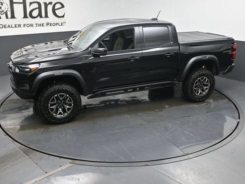 New 2026 Chevrolet Colorado ZR2 w/ Technology Package AWD/4WD image 36