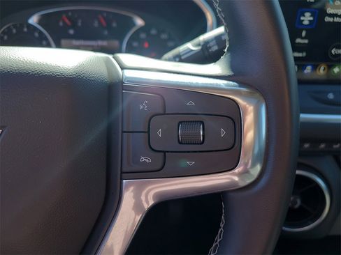 Used 2023 Chevrolet Blazer LT image 28