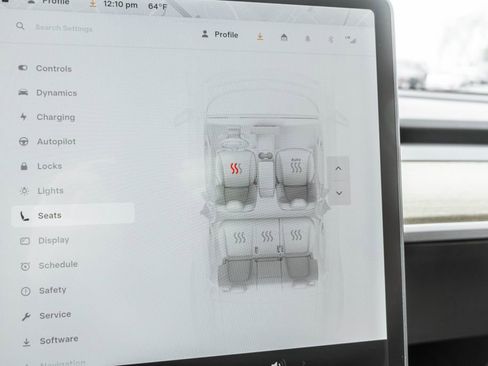 Used 2021 Tesla Model Y Long Range image 17