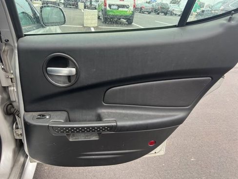 Used 2006 Pontiac Grand Prix image 10