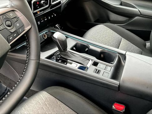 Used 2026 Nissan Sentra SV w/ SV Convenience Package FWD image 20