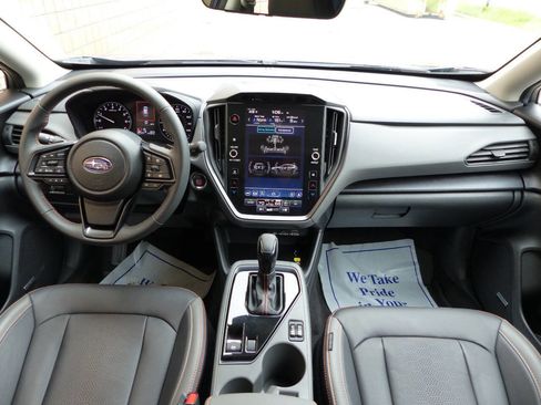 Used 2024 Subaru Crosstrek 2.5i Limited AWD/4WD image 48