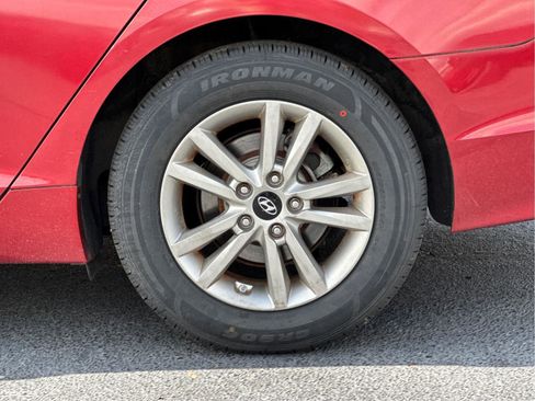 Used 2015 Hyundai Sonata SE FWD image 25