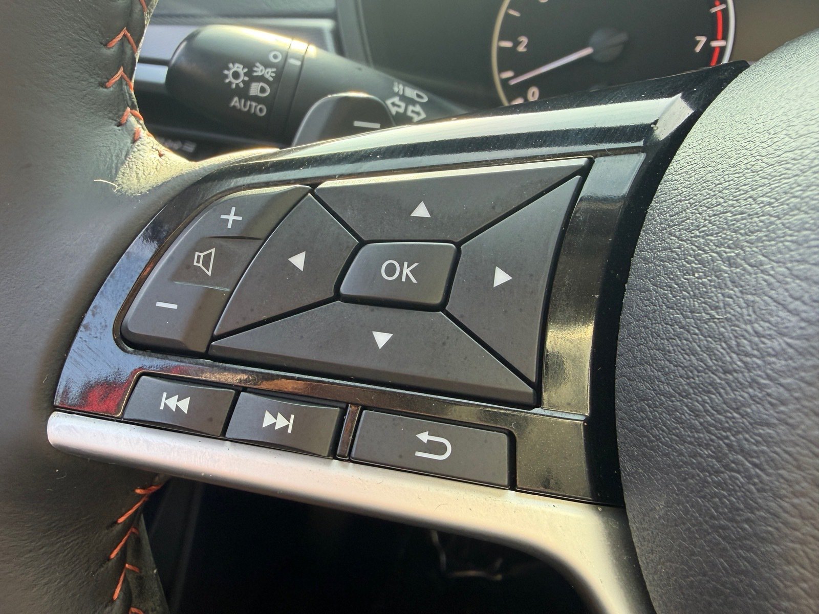 Certified 2023 Nissan Altima 2.5 SR FWD image 28