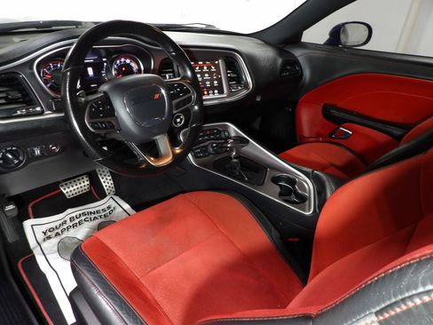 Used 2021 Dodge Challenger GT w/ Plus Package RWD image 13
