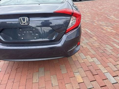 Used 2017 Honda Civic EX image 12