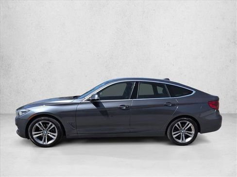 Used 2018 BMW 330i Gran Turismo xDrive AWD/4WD image 5