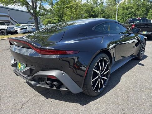 Used 2020 Aston Martin V8 Vantage Coupe RWD image 24