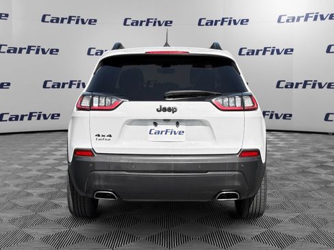 Used 2019 Jeep Cherokee Latitude Plus AWD/4WD image 4
