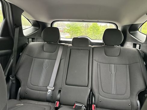 Used 2025 Hyundai Tucson SEL AWD/4WD image 27
