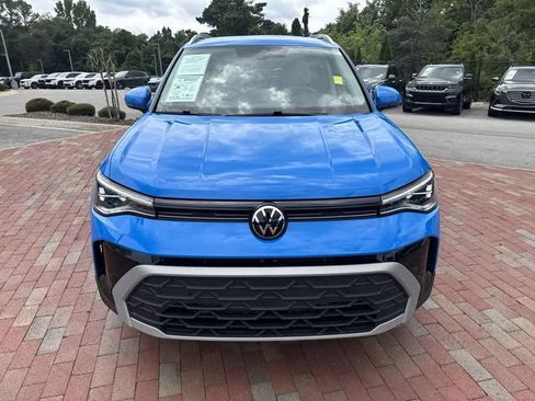 Used 2025 Volkswagen Taos SE FWD image 31