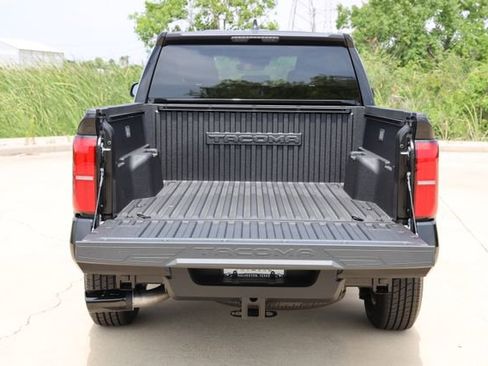 New 2026 Toyota Tacoma SR5 RWD image 11