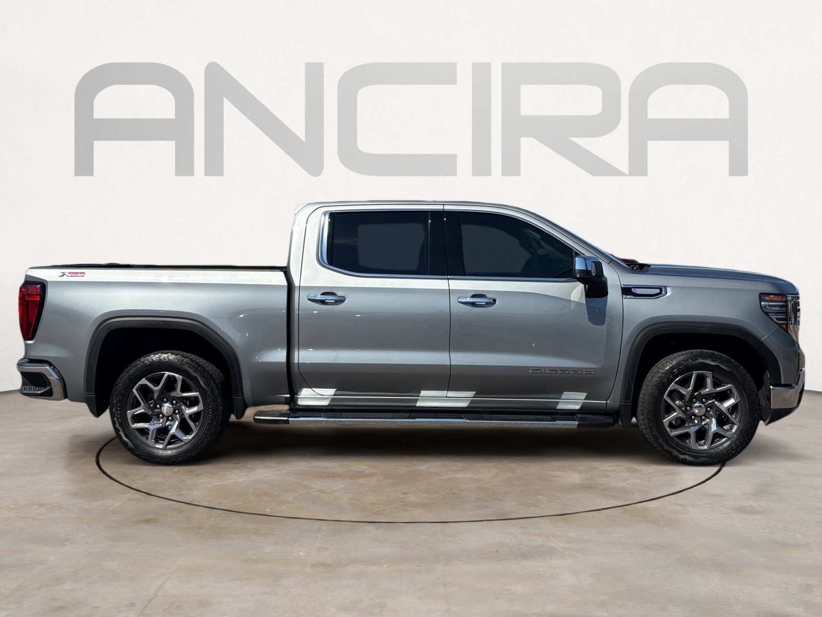 Used 2024 GMC Sierra 1500 SLT AWD/4WD image 11