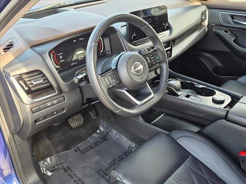 Used 2023 Nissan Rogue Platinum w/ Platinum Premium Package AWD/4WD image 10