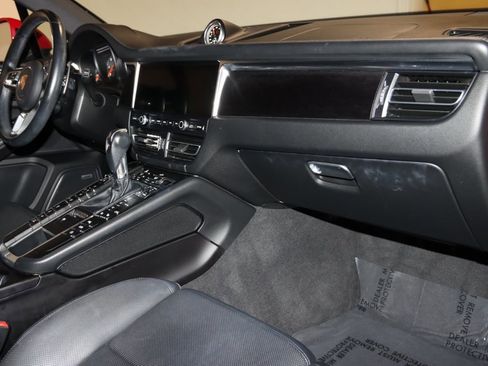 Used 2021 Porsche Macan GTS image 60