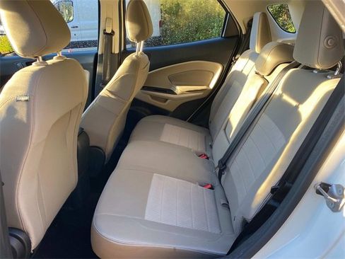 Used 2020 Ford EcoSport S image 9