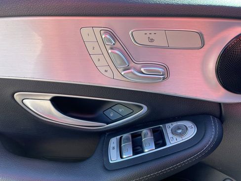 Used 2020 Mercedes-Benz C 300 Sedan image 19