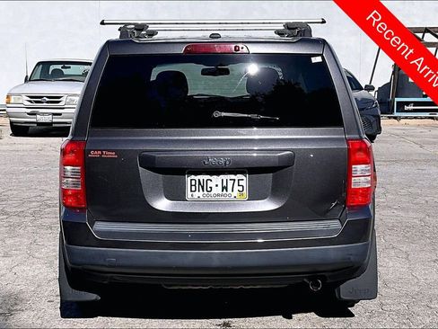 Used 2015 Jeep Patriot Sport w/ Power Value Group FWD image 5