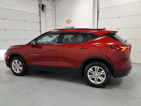 Used 2021 Chevrolet Blazer LT w/ Sound & Technology Package FWD image 6