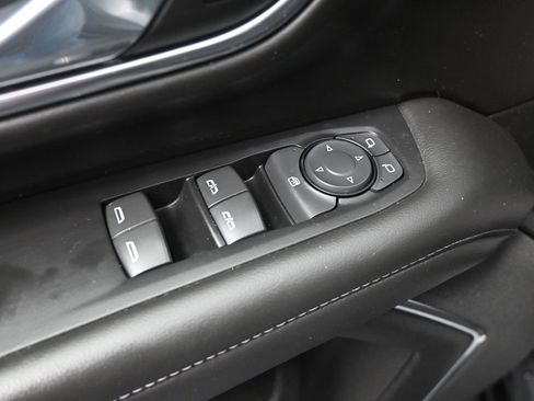 Used 2023 Chevrolet Tahoe LS image 10