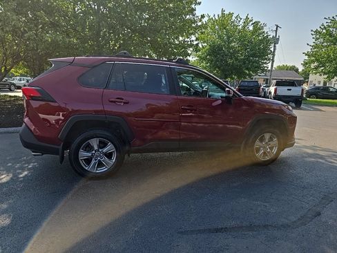 Used 2024 Toyota RAV4 XLE AWD/4WD image 8