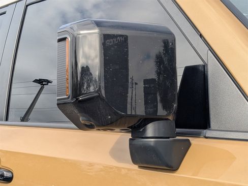 Used 2024 Toyota Land Cruiser image 18