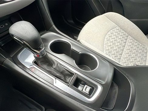 Certified 2023 Chevrolet Equinox LS image 28