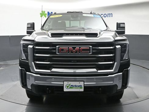 Used 2026 GMC Sierra 3500 SLE w/ SLE Value Package AWD/4WD image 22