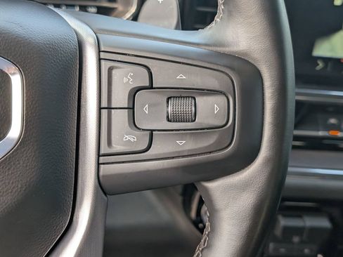Used 2024 GMC Sierra 1500 SLT AWD/4WD image 21