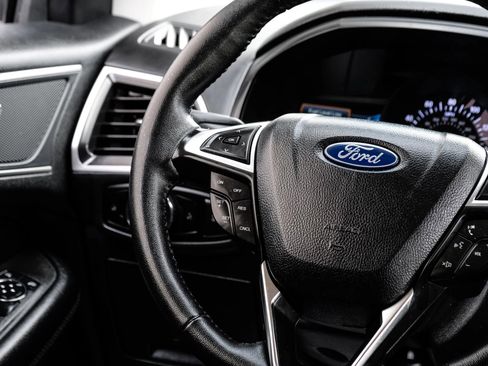 Used 2024 Ford Edge SEL AWD/4WD image 27