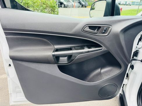 Used 2017 Ford Transit Connect XL FWD image 11