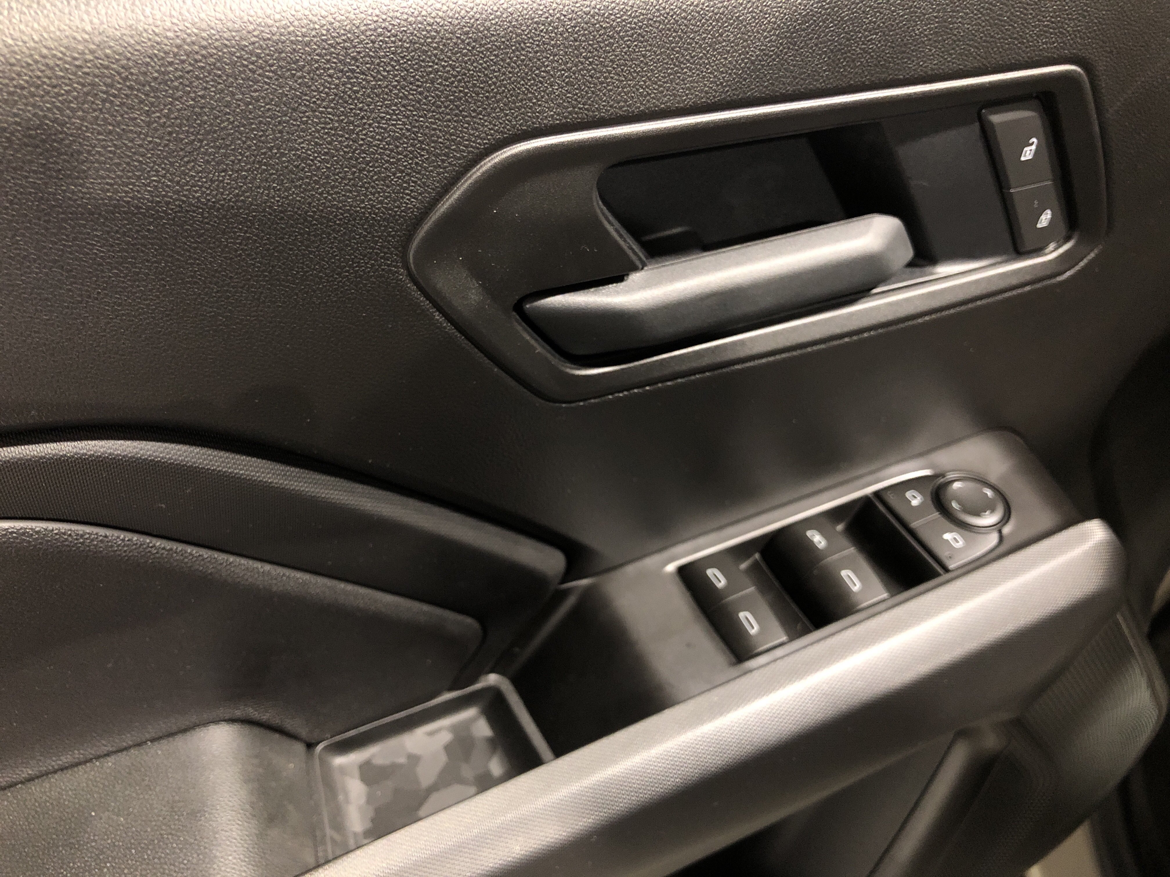 New 2026 Chevrolet Colorado Trail Boss AWD/4WD image 8