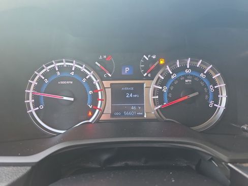 Used 2018 Toyota 4Runner TRD Off-Road Premium image 24