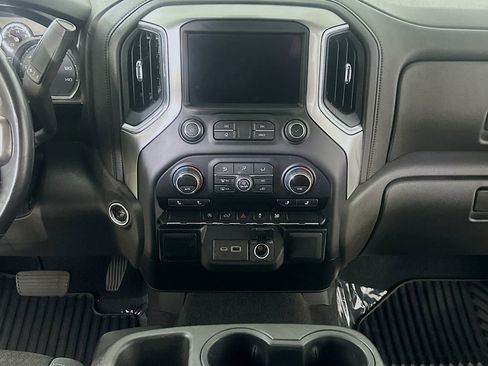 Used 2020 Chevrolet Silverado 1500 LT w/ All-Star Edition RWD image 18