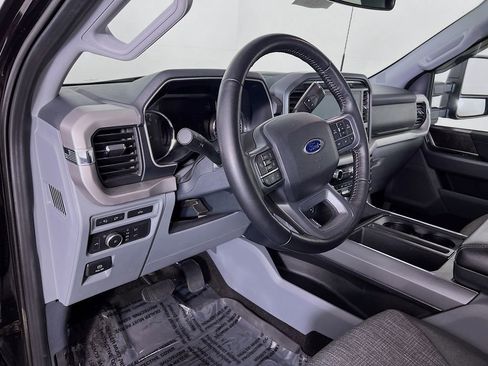 Used 2022 Ford F150 XLT w/ Equipment Group 302A High image 8