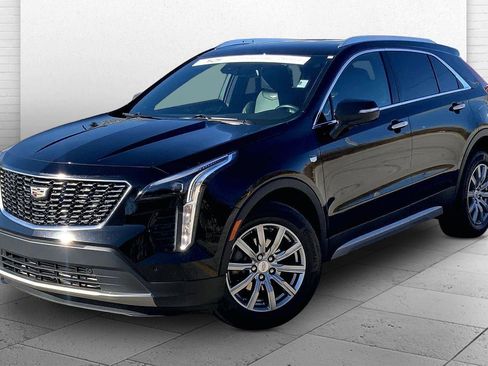 Certified 2023 Cadillac XT4 Premium Luxury w/ Driver Assist Package image 12