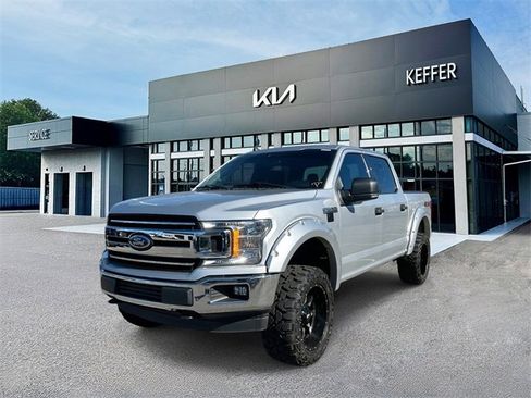 Used 2019 Ford F150 XLT w/ Equipment Group 301A Mid image 3