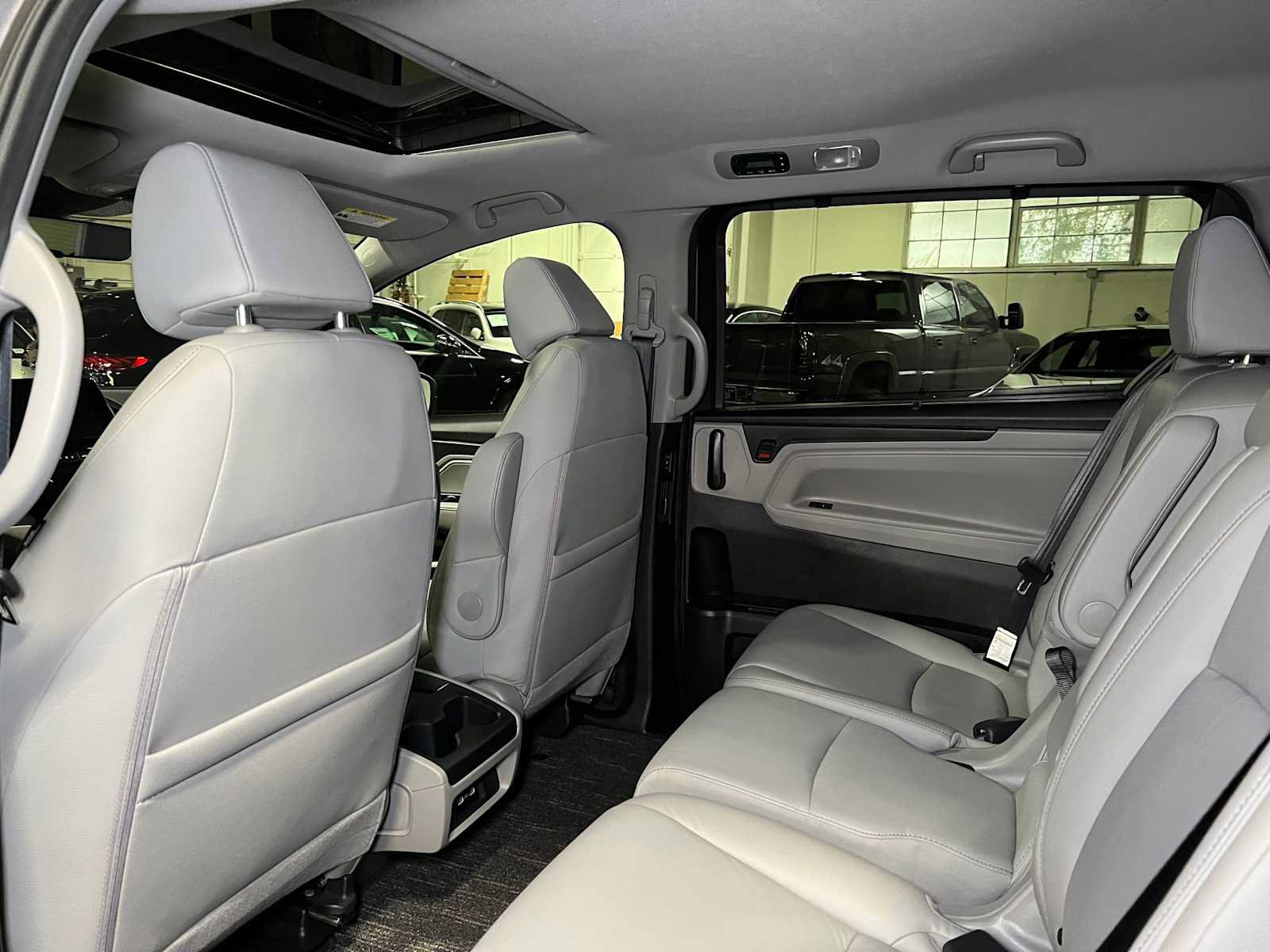 Used 2022 Honda Odyssey EX-L image 19