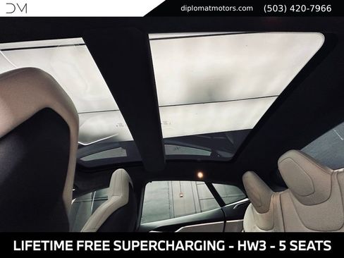 Used 2016 Tesla Model S 60D AWD/4WD image 24