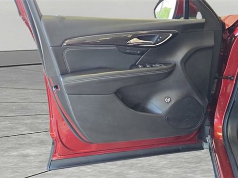 Used 2022 Buick Envision Essence w/ Safety Package image 12